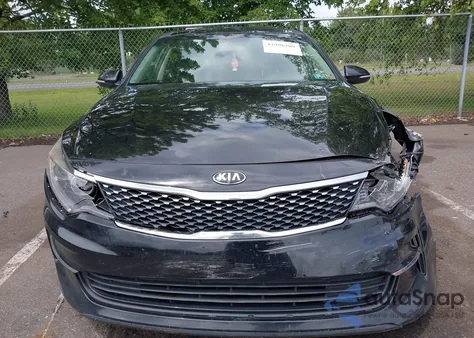 2017 Kia Optima Ex z USA, uszkodzony, nr VIN 5XXGU4L34HG145147